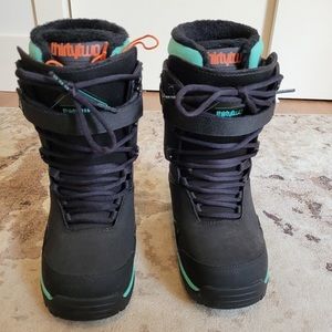 Brand New ThirtyTwo TM2 XLT Women's Snowboard Boot